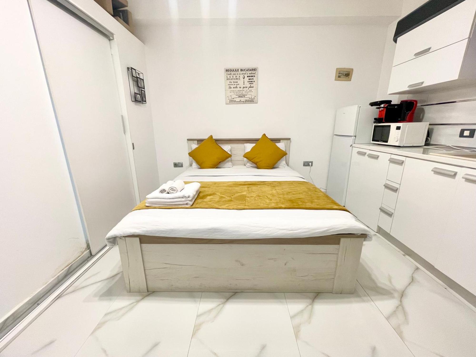 White 2 Apartment Bucureşti Ngoại thất bức ảnh
