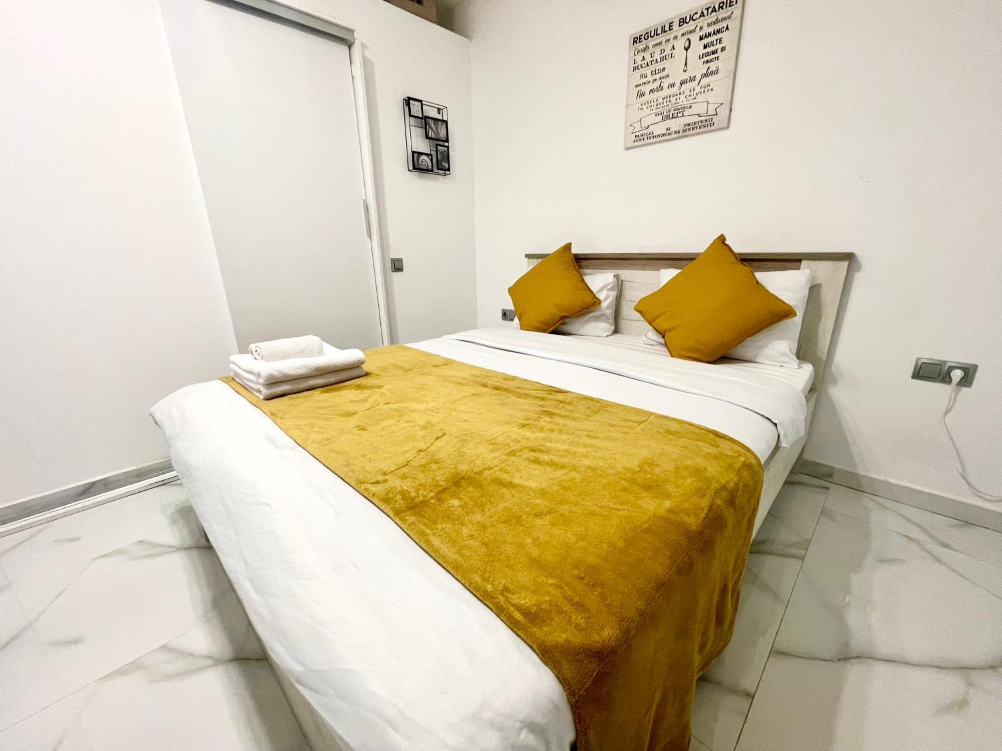 White 2 Apartment Bucureşti Ngoại thất bức ảnh